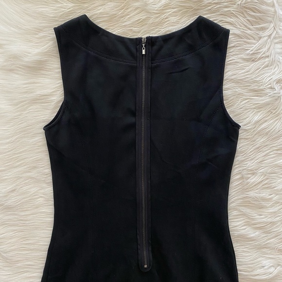 St. John SoCa Black Sleeveless Classic Dress - Picture 7 of 10